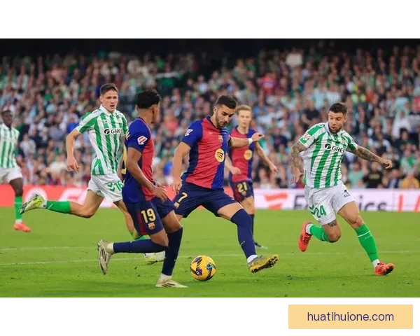 西蒙尼联赛轮换隐藏锋芒剑指欧冠强势复仇巴萨上演战术博弈巅峰对决